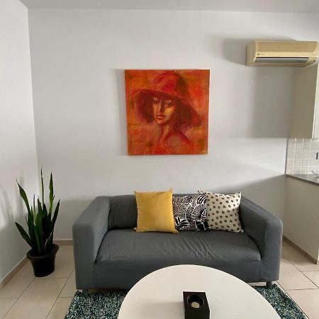 Cosy One Bedroom Apartment In Pafos Eksteriør billede