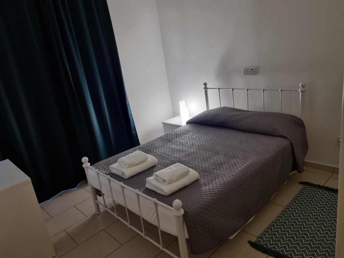 Cosy One Bedroom Apartment In Pafos Eksteriør billede